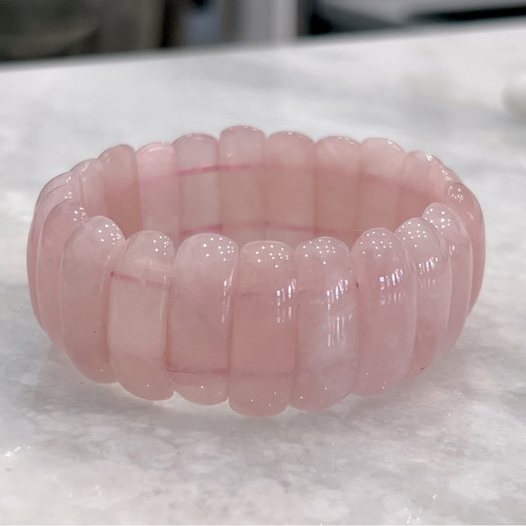GALILEA ROSE QUARTZ STRETCH BRACELET - Picture 2 of 6